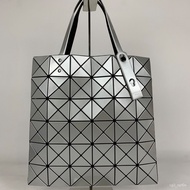 🧸MH2021New Bags Issey Miyake6Plaid Shoulder Handbag Geometric Diamond Laser Commuter Bag Tote Bag