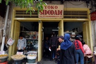 ROTI SIDODADI BANDUNG oleh oleh bandung Roti sidodadi bandung