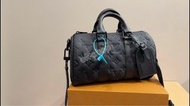 特價‼️LV keepall 25 黑花壓紋