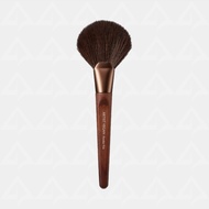 Too Cool For School | cruelty-free face powder fan | Artist Vegan Brush 02
