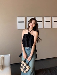 60136 SBT เสื้อเกาะอกประดับระบายชั้นๆ มีสายคล้องคอผูกแบบเอง มีหลายสีให้เลือก ประดับดอกกุหลาบช่วงอกเส