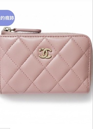 CHANEL 經典拉鍊鎖匙包 A68943 E30742