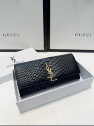 YSL Saint laurent cassandre鳄鱼纹小牛銀包 女款 黑色