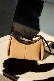 (Limited Edition) LUNNE กระเป๋าสะพายไหล่-คาดลำตัว หนังวัวแท้ รุ่น KITH Shoulder Bag Bonnie