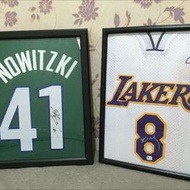 （分享）NBA Kobe,Nowitzki簽名衣