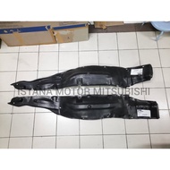 Liner Inner Fender Shield Roda Depan Mitsubishi L200 Strada - KIRI - RM