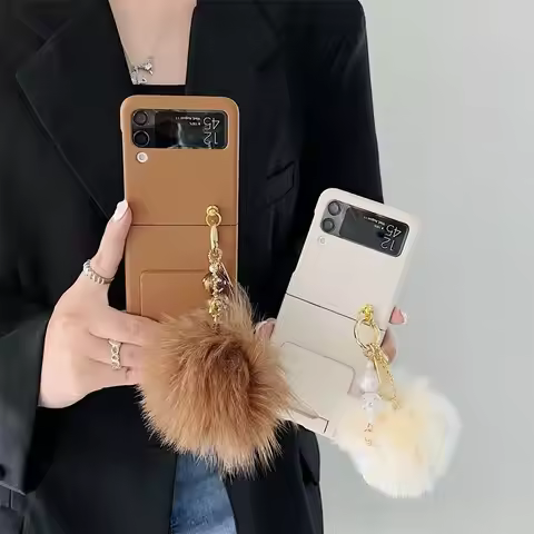 Two simple fur ball styles suitable for Samsung Galaxy Z Flip3 4 mobile phone protective cases