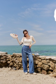 Sis story กางเกงยีนส์ ขายาว เอวสูง ทรงกระบอกใหญ่ ตัดต่อหน้า Sis 542 Muffin baggy jeans  - Blue/Dark 