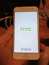 二手htc A9+ u play手機功能均正常電池均換新 A9+. 800元U play 1000元外觀加減有使用痕跡如圖所示 不介意再下單先匯後寄