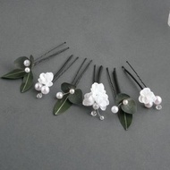 Flower hair pins Eucalyptus hair piece Bridal hair piece Wedding pearl hair pins