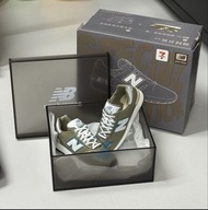 7-11 New Balance 1300 Grey Day Figure(限量版）