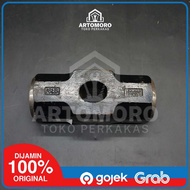 18LBS Stone Hammer Head