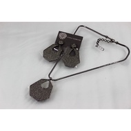 Medieval Original D V * CAMUTO Venus * Classic Full Diamond Earrings Necklace Only This Batch B2-6BO