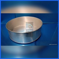 Round Pan 9x3 inch diameter