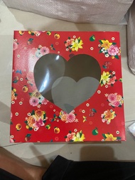 Dus Tart/ Dus Pudding/ Dus Lamaran Dengan Tutup Hati Motif Bunga