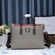 【Gucci】古馳男士公事包手提包斜挎包.真皮質感.經典印花.可調節肩帶.多隔層.耐磨耐髒.多功能.簡便實用. 輕便實用. 出門必備高檔高端大氣.簡約時尚，從容百搭，大氣優雅.潮流休閒送領導.老公禮物.生日情人節禮物