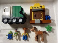 Lego duplo 樂高 toy story 反斗奇兵 巴斯光年 胡迪 三眼仔 外星人 紅心 馬仔 buzz lightyear woody Alien bullseye 垃圾車 西部警局警務處