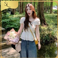 Sellena puff-sleeved shirt with cut-out waist, women's short sleeve shirt with square neck and draws