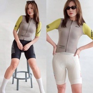 Versatile Aero Jersey : Desert Gray เสื้อปั่นจักรยาน แอโร่ว กระชับ Hi Speed . ใส่ได้ทั้ง ช/ญ UV tec.