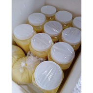 Plastic Jar 1 kg Royal Jelly. Family Goods Without Intermediaries.