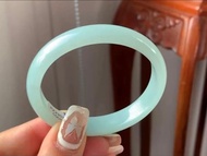 冰種 天然翡翠 緬甸 A玉 玉鐲 • 冰種芙蓉翡翠貴妃鐲