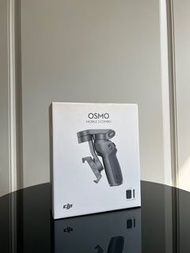 DJI OSMO Mobile 3 Combo