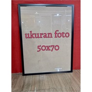 Photo frame size 50x70cm, frame width 2cm, with glass