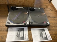 兩個 Technics SL-1200 MK3 轉盤 黑膠唱片機
