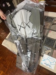 KAWS: HOLIDAY KOREA 2018 Floating Bed Clear 充氣浮床
