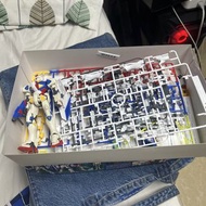 兩隻HG 1/144 GPB-X80 Beginning Gundam 起始高達 (模型戰士)