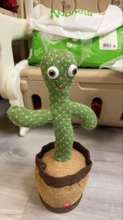 Funny Dancing Cactus Toy with Music and Lights