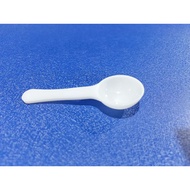 2.5g Measuring Spoon or 5ml Spoon