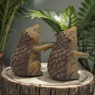 2pcs Charming Hedgehog Couple Embrace Resin Garden Statues - Classic Romantic Animal Figurines, Vale