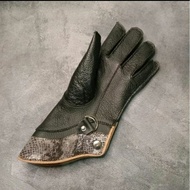 Eagle Hand Glove code EA7 1 layer Length 30cm (Thick Cowhide)