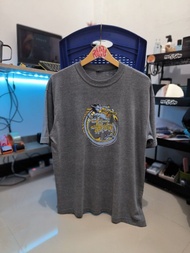 KAOS TSHIRT VINTAGE 90S STUSSY DRAGON NOT CARHARTT ADIDAS NIKE DICKIES VANS ADLV VANS NBA MLB TNF PU