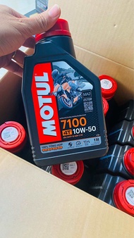 Dầu Nhớt xe số Motul 7100 10w50 1lit