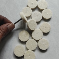 15 pcs mini polishing wool and 1 as mandrel