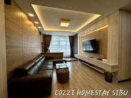 Pangsapuri 1200 m² dengan 3 bilik tidur dan 2 bilik mandi peribadi di Pekan Sibu (COZZI HOMESTAY)