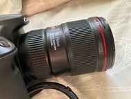 Canon EF 16-35mm f/4L IS USM 連 B+W filter