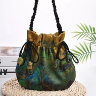 Fragrant Cloud Female Bag Retro Cloud Dragon Scale Bag High-value Mobile Phone Messenger Bag Fragran