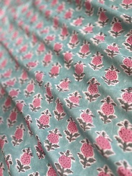 160Baht/m Cotton Fabric Indian Blockprint ผ้าฝ้าย ผ้าอินเดีย พิมพ์มือ ผ้าเบาสบาย インド綿　ブロックプリント　saras