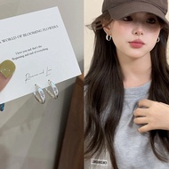 Silver letter hoop earrings are exquisite, stylish, compact, versatile, and exude a ladyli