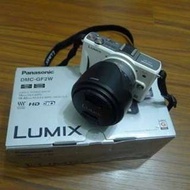 【出售】Panasonic GF2 + 14-42MM 微單眼相機 公司貨 盒裝完整