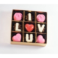 Praline chocolate letter 9 (3x3) (say with chocolate)