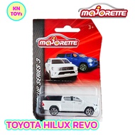 MAJORETTE PICKUP SERISE TOYOTA Hilux REVO White Color มาจอเร็ตต์ปิ๊กอัพโตโยต้าไฮลักซ์รีโว่ สีขาว มาจ