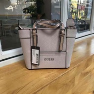 Guess delaney mini clutch holo