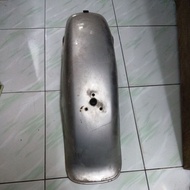 Rear Fender Suzuki GS550 ori motor