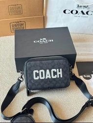順豐包郵💜COACH蔻馳 Charter男款相機包 黑色老花 牛皮 斜挎包 單肩包 通勤 生日禮物 節日 情人節 Men's camera bag, messenger bag, shoulder b