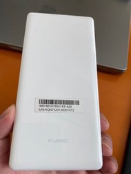 華為HUAWEI e6878-370 5g WiFi 蛋8000毫安大電量