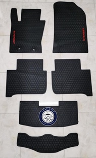 THẢM CAO SU EVEREST 2019 - 2023 DỄ VỆ SINH KHÔNG THẤM NƯỚC